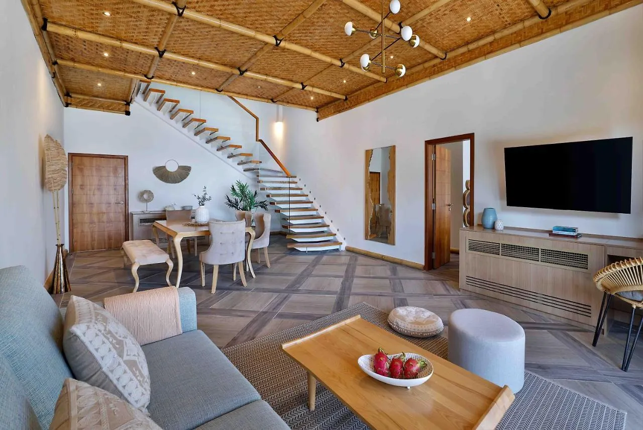 Anantara World Islands Dubai Resort